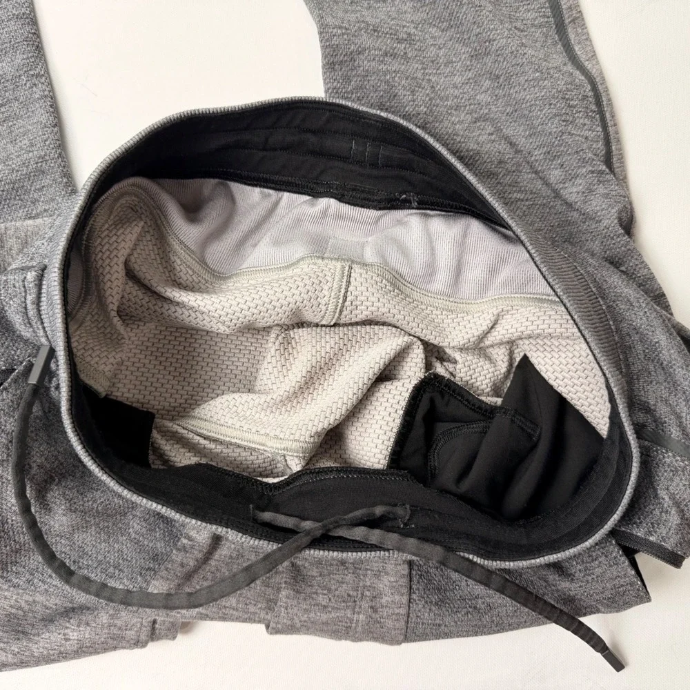 Lululemon Jogger Pants Men Sz M Grey Heathered‎ Tech Fleece Casual Athleisure - Picture 11 of 11